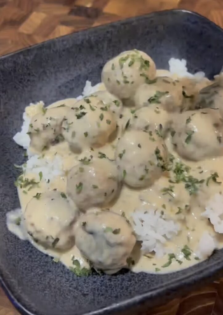 swedish meatballs with rice